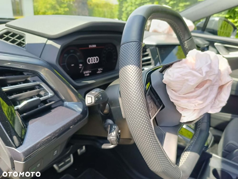 Audi Q4 e-tron 45 82kWh S Line - 20