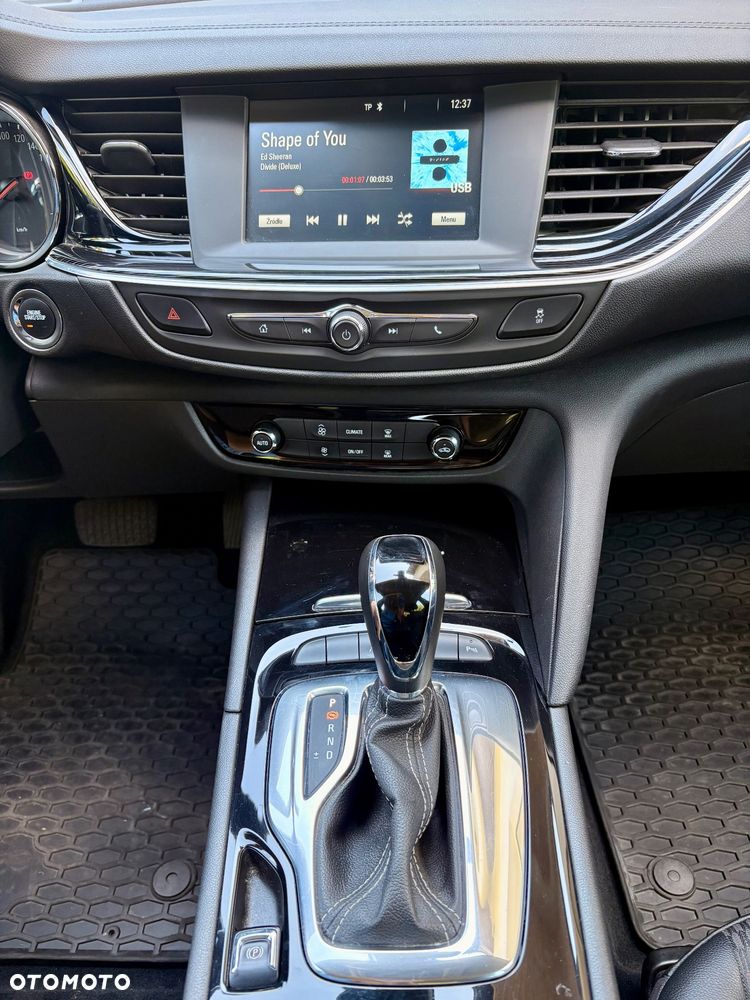 Opel Insignia 1.5 T Innovation S&S - 19