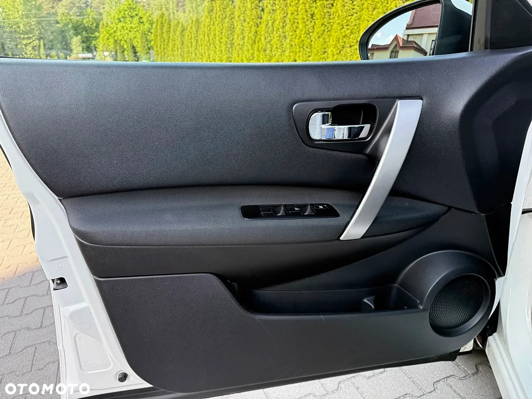 Nissan Qashqai 1.6 Tekna - 24
