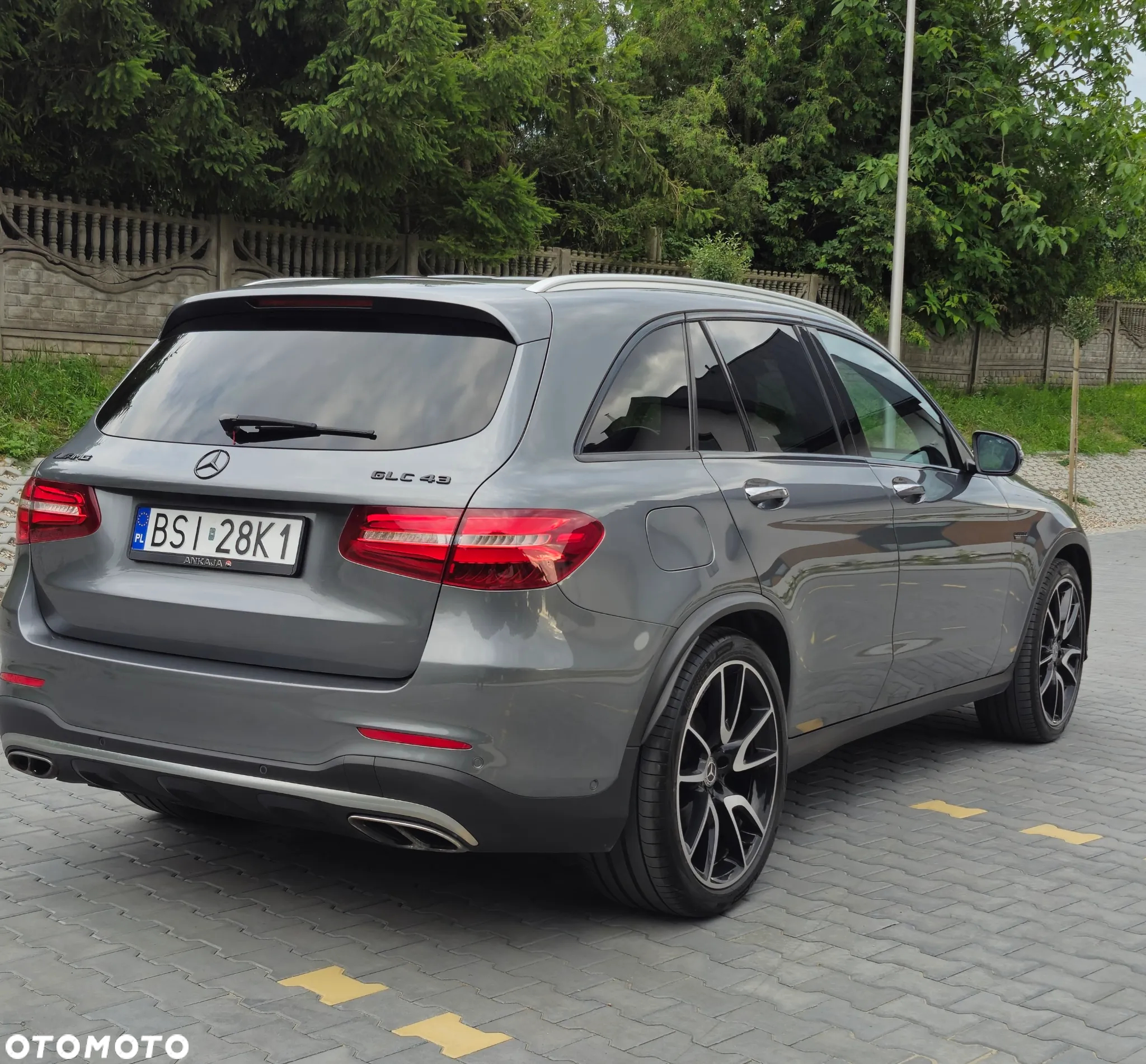 Mercedes-Benz GLC AMG 43 4Matic 9G-TRONIC - 28