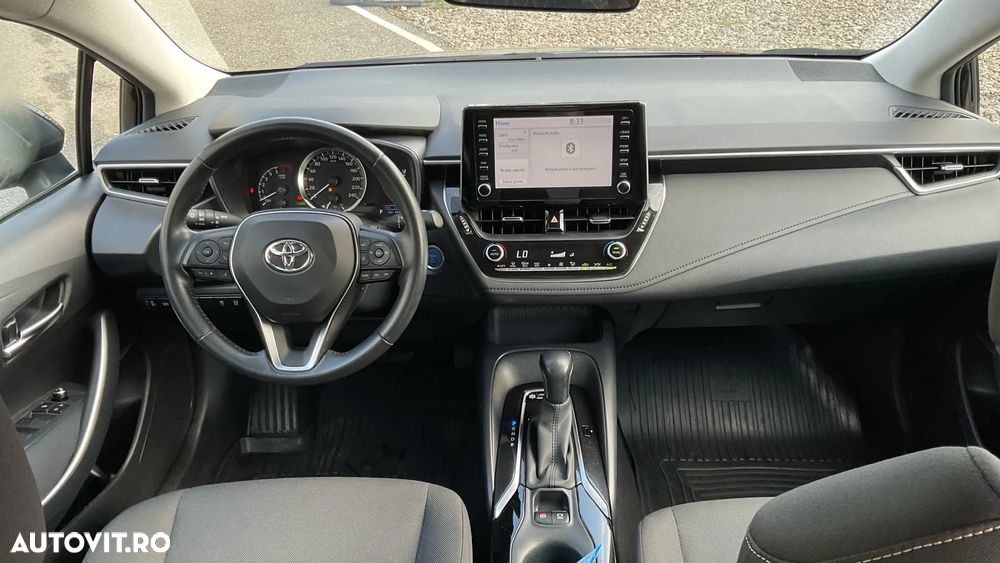 Toyota Corolla Sedan 1.8 HSD Business - 20