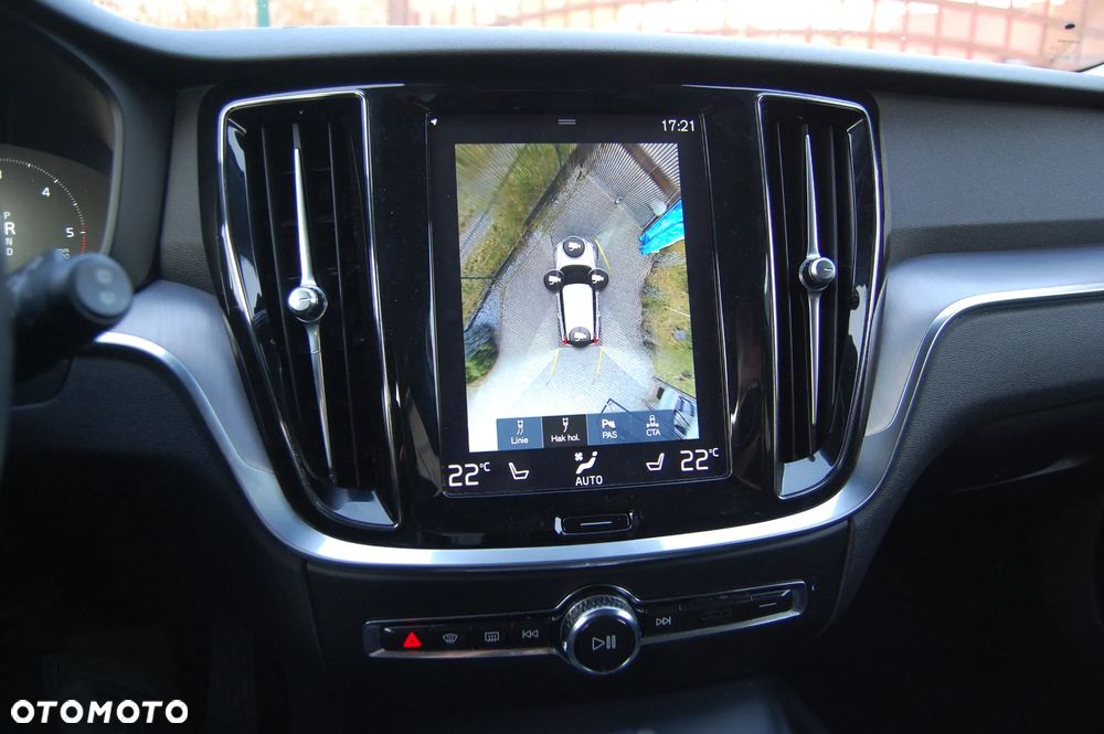 Volvo V60 Cross Country D4 AWD Geartronic Pro - 36