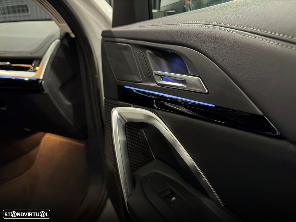 BMW iX1 eDrive20 xLine - 36