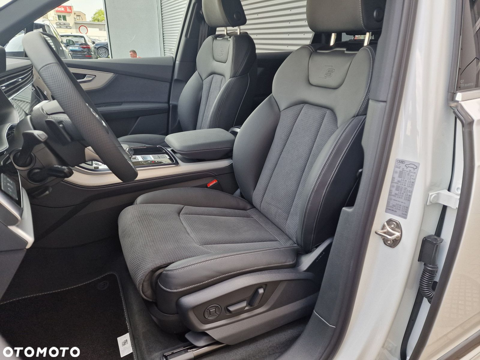 Audi Q7 - 10