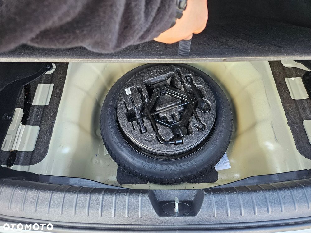 Kia Optima 2.0 M - 32