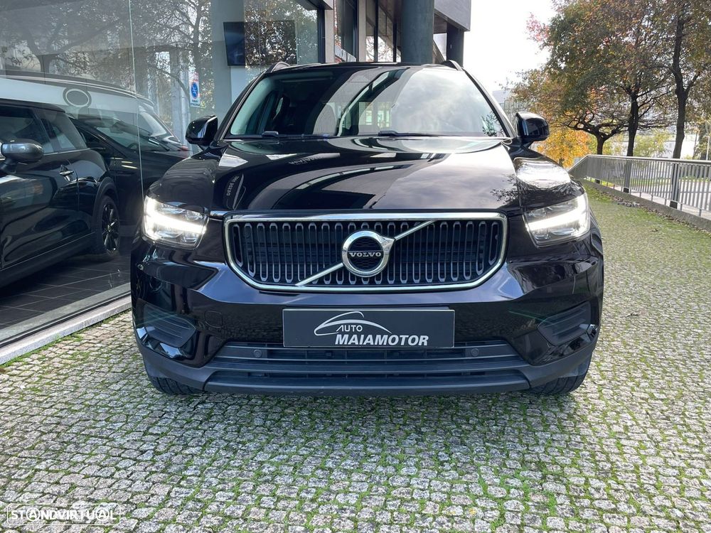 Volvo XC 40 1.5 T2 Momentum Core Geartronic - 2