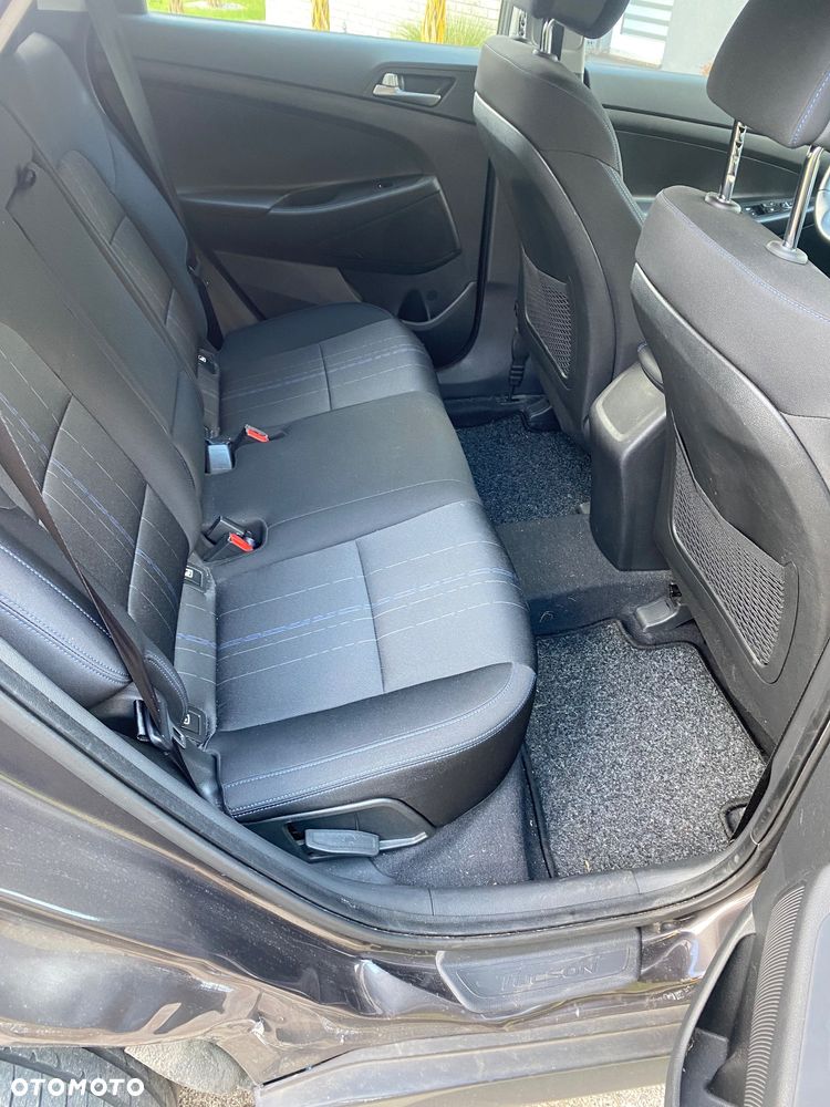 Hyundai Tucson 1.6 GDi 2WD Select - 17