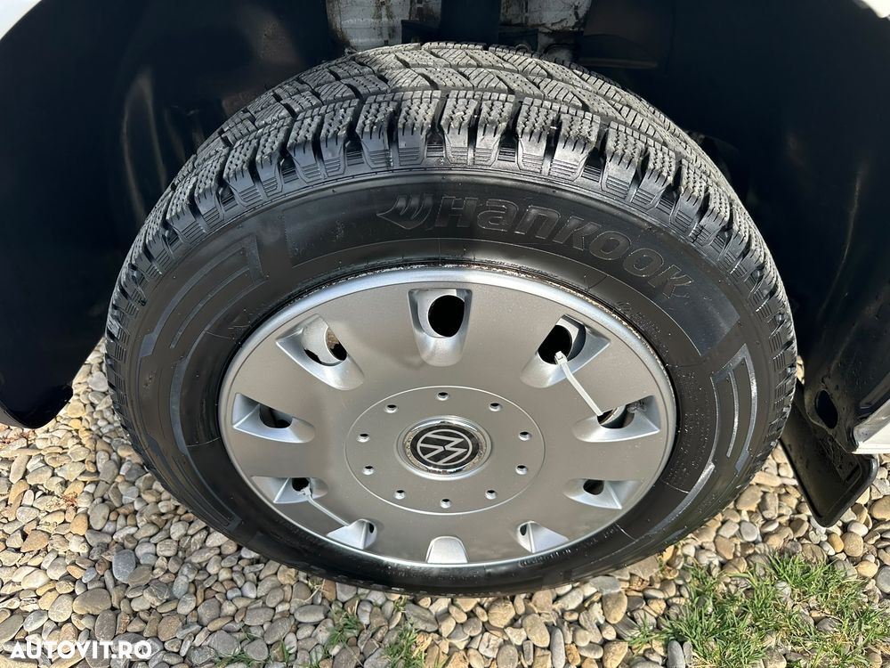 Volkswagen Transporter T5 - 16