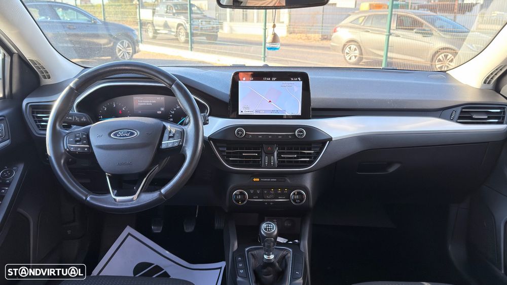 Ford Focus SW 1.5 TDCi EcoBlue Business - 6