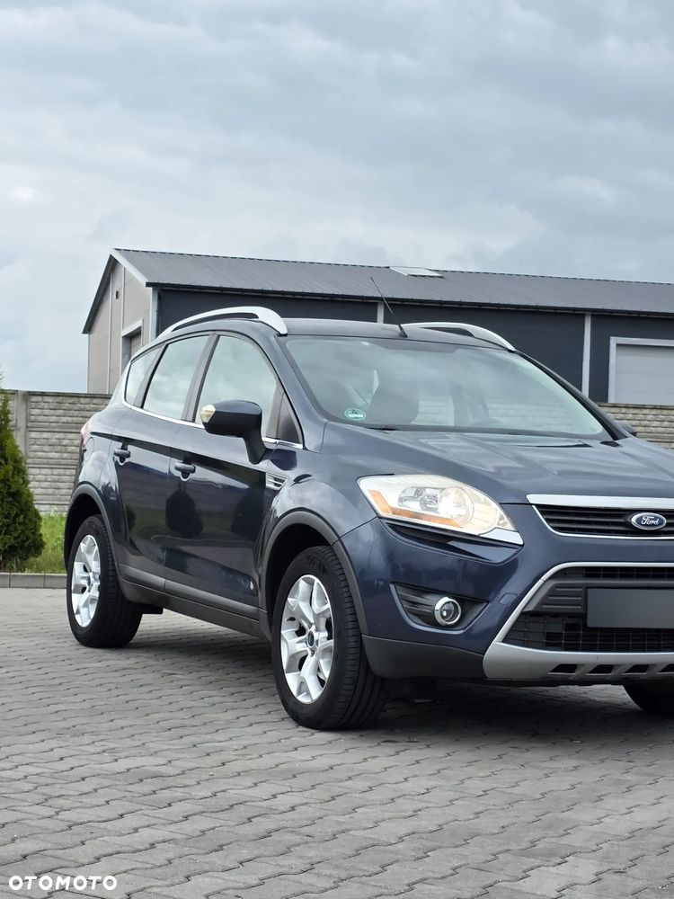 Ford Kuga 2.5 4x4 Titanium - 5