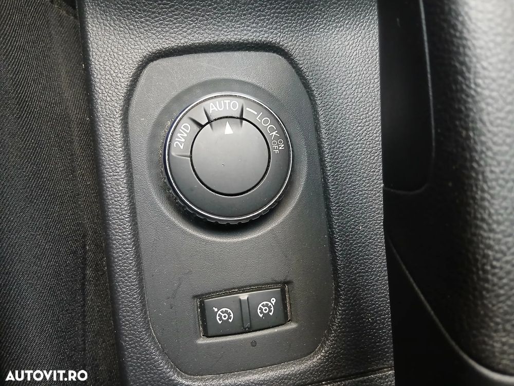 Dacia Duster 1.6 SCe 4WD Prestige jante 16" - 13