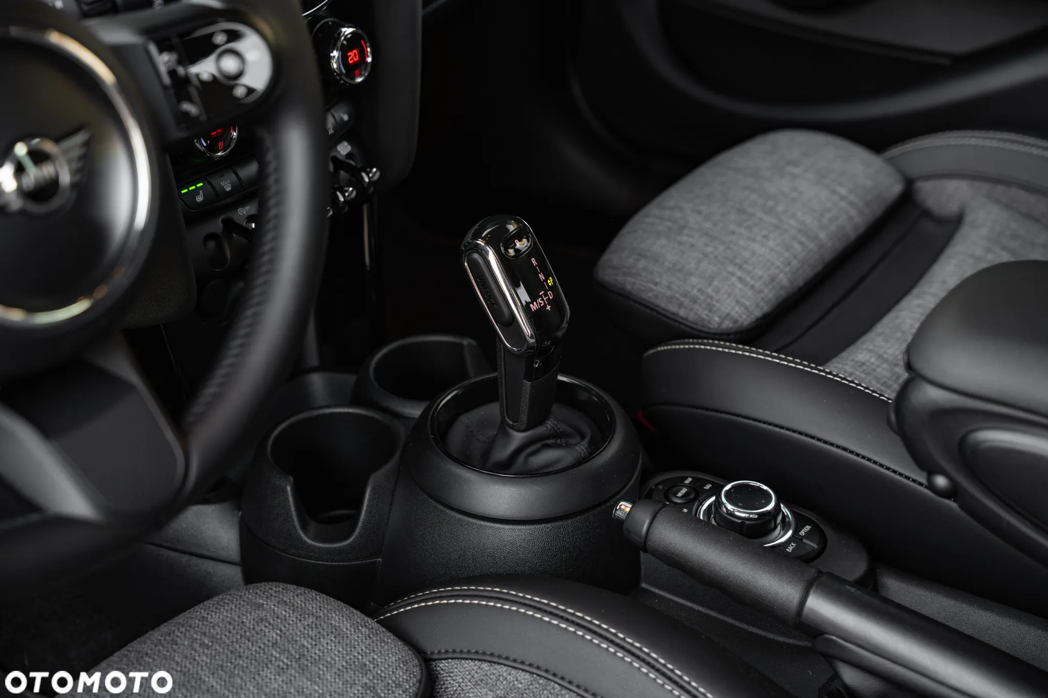 MINI Cooper Classic Trim - 21