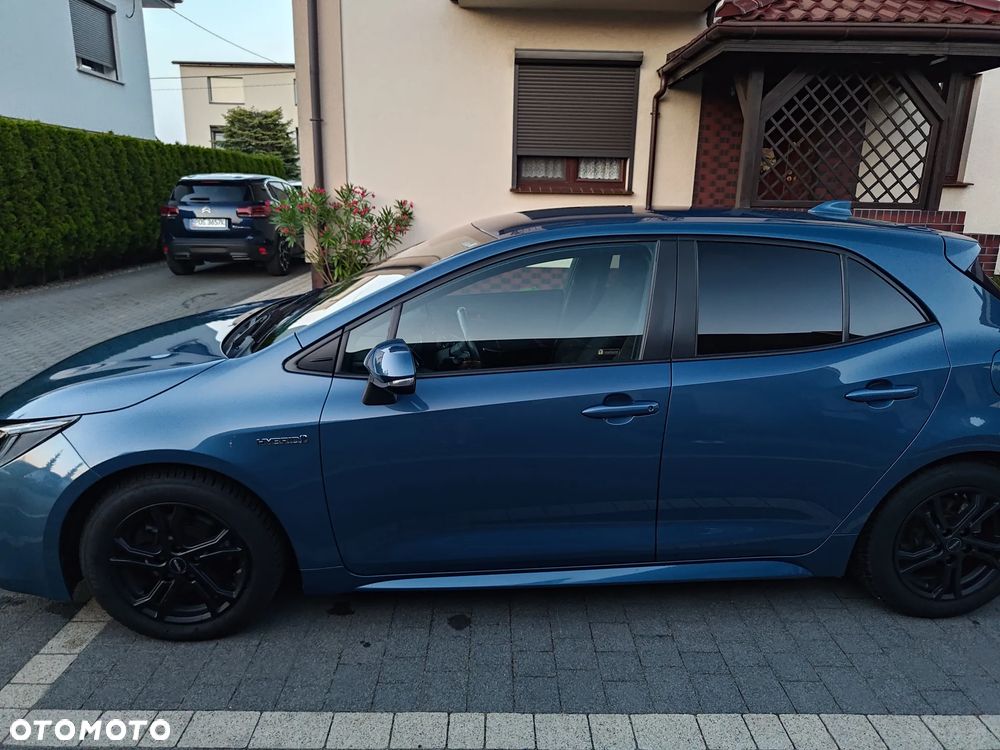 Toyota Corolla 2.0 Hybrid Selection - 3
