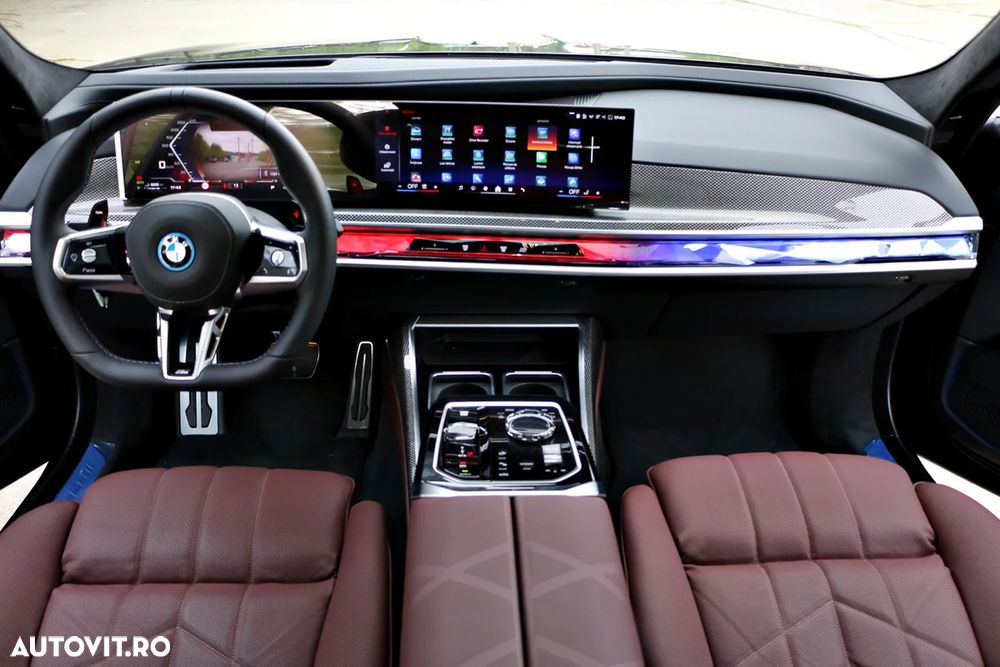 BMW M7 M760e xDrive AT PHEV - 29