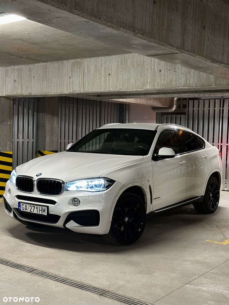 BMW X6 - 14