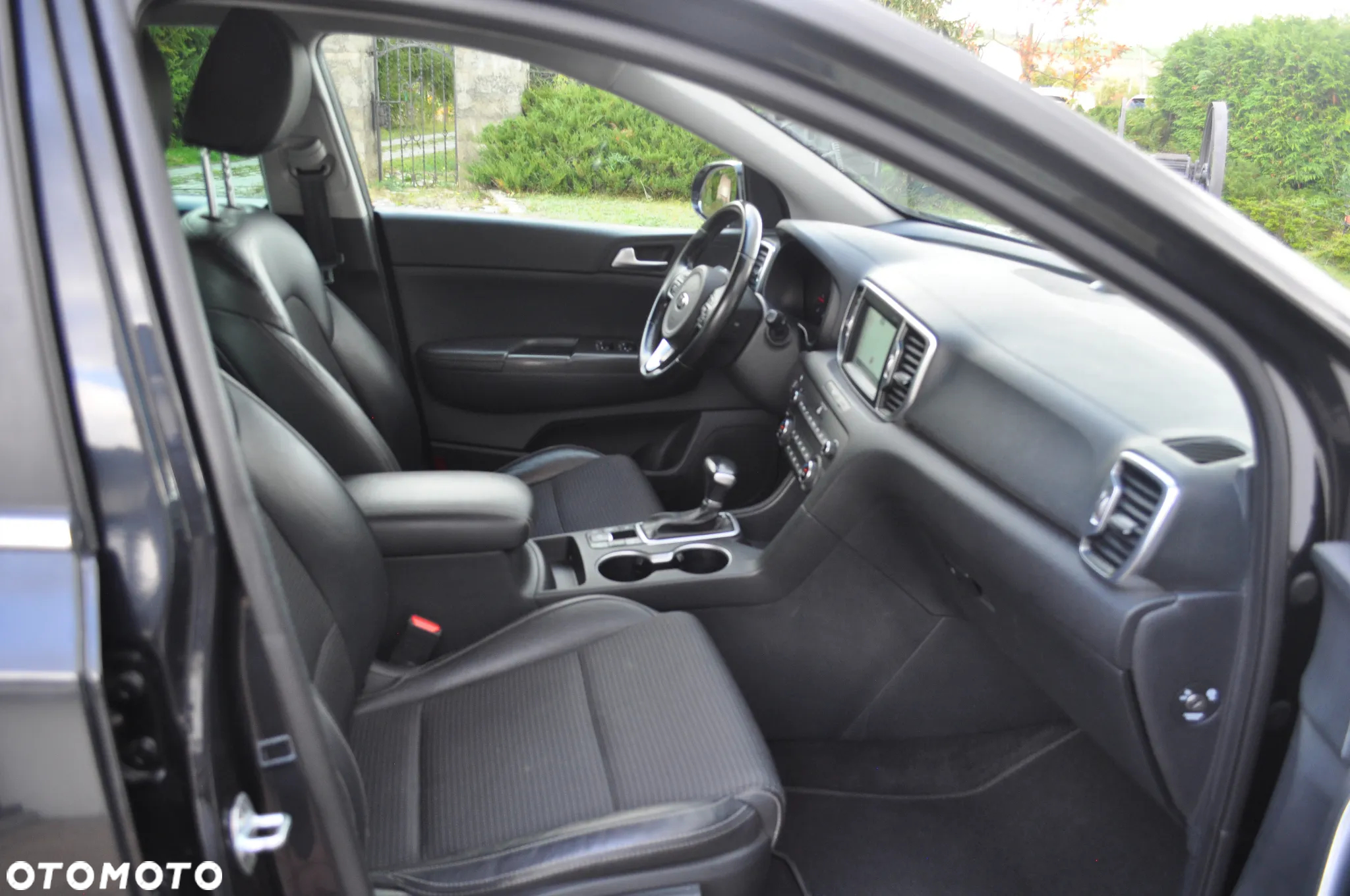 Kia Sportage 1.6 CRDI AWD Eco-Dynamics+ (48V M-H) DCT Black Edition - 17