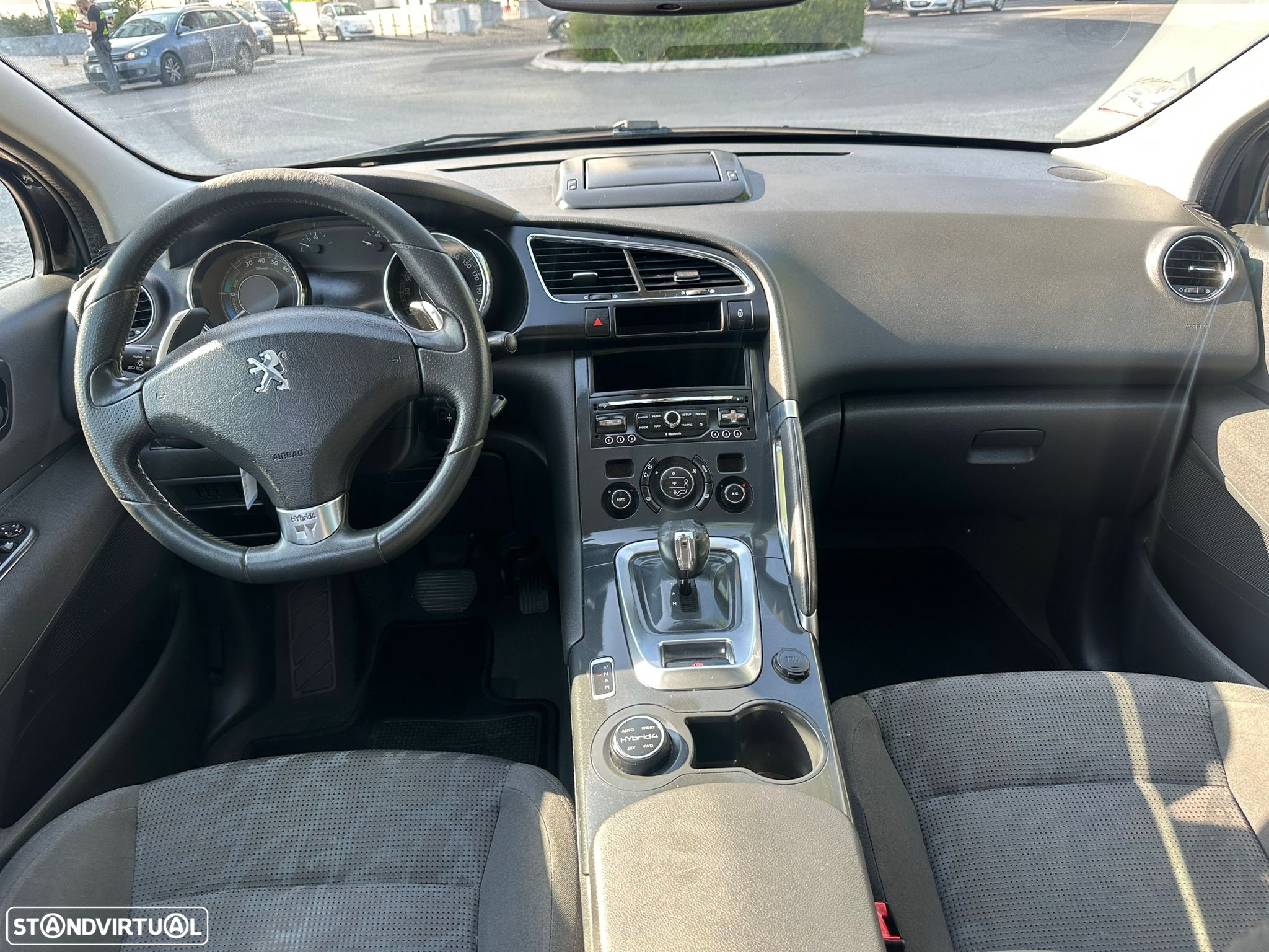 Peugeot 3008 2.0 HDi Hybrid4 - 28
