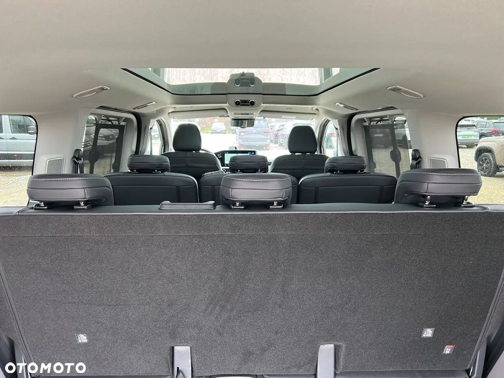 Volkswagen Caravelle - 19