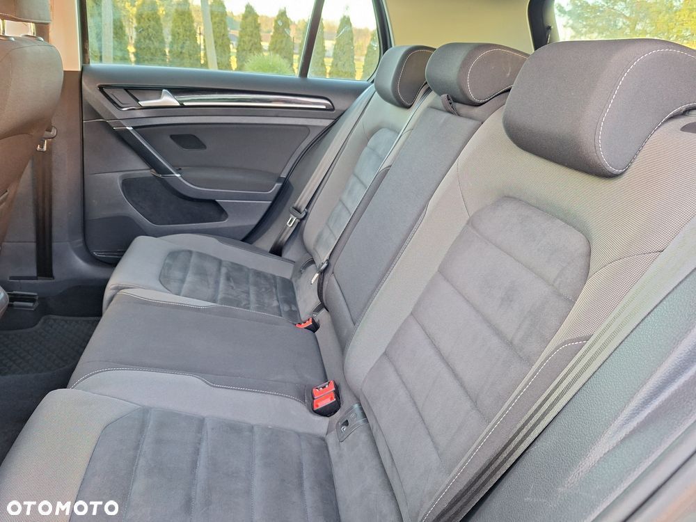 Volkswagen Golf 1.5 TSI ACT OPF DSG Highline - 12