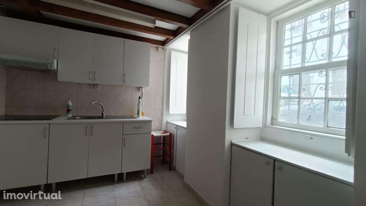 Estúdio - localizado em Alta Universitária Coimbra - Grande imagem: 2/4