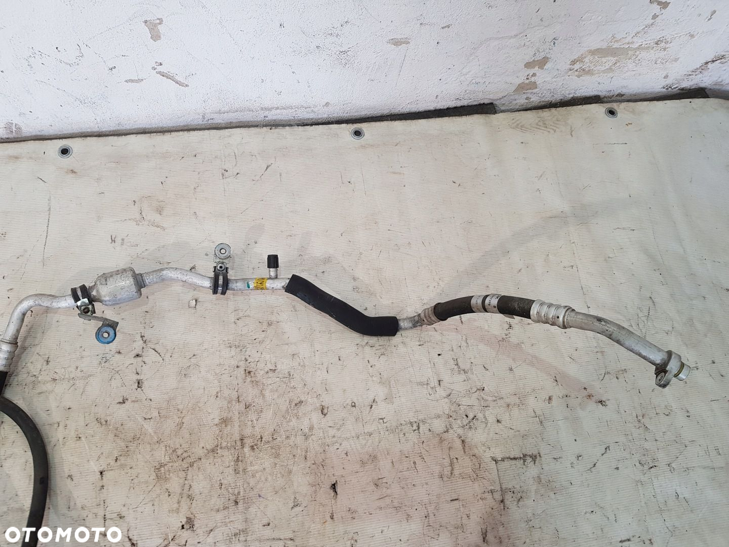 PRZEWÓD RURA KLIMATYZACJI 51917379 FIAT 500L 1.3D - 3