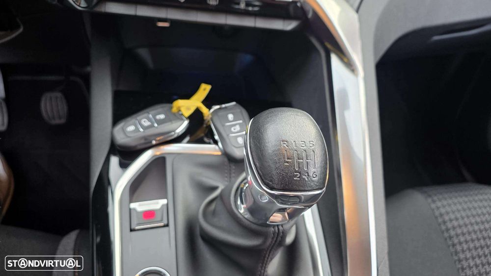 Peugeot 3008 1.5 BlueHDi Active Pack - 19