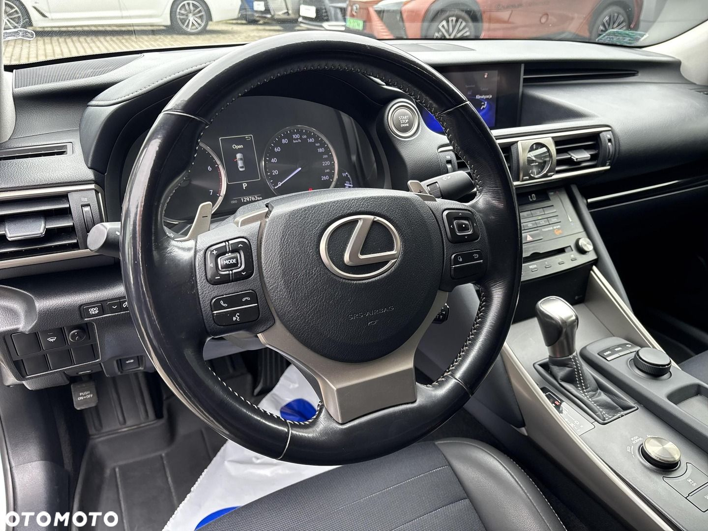 Lexus IS 200t Elegance - 16