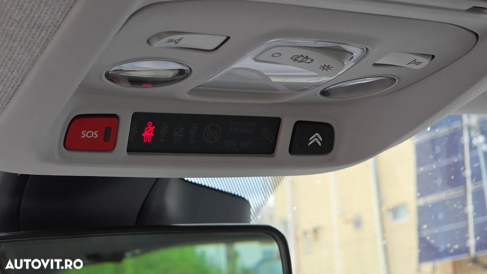 Citroën C3 AIRCROSS BlueHDI 120 Stop & Start EAT6 SHINE - 30