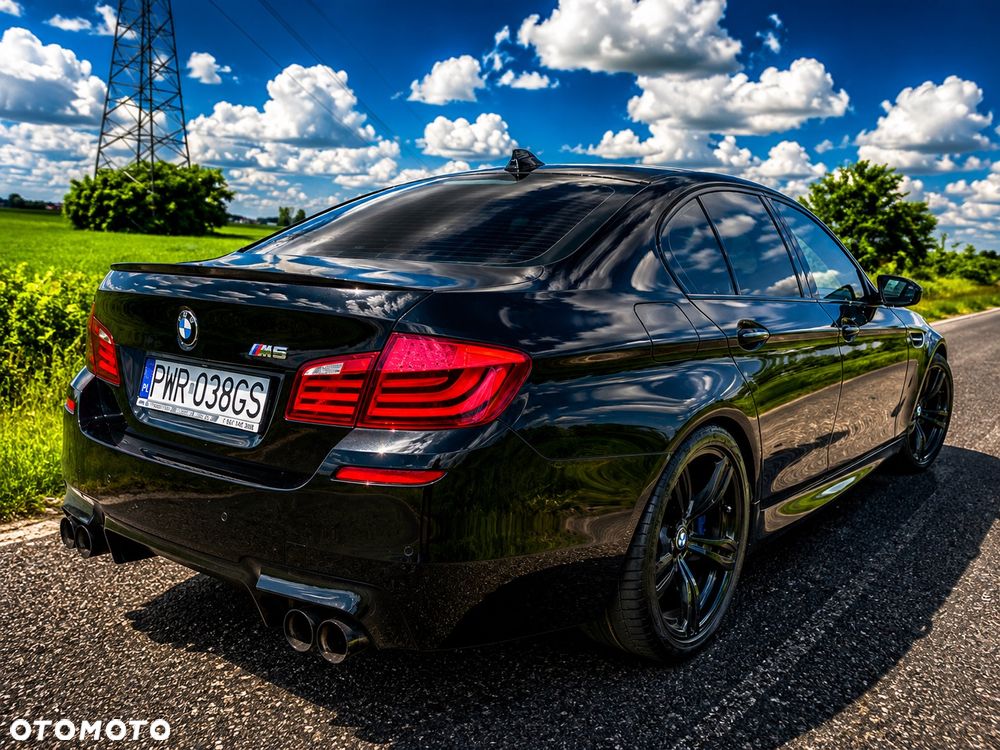 BMW M5 Standard - 4