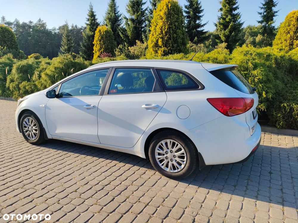 Kia Ceed 1.6 CRDi L - 2
