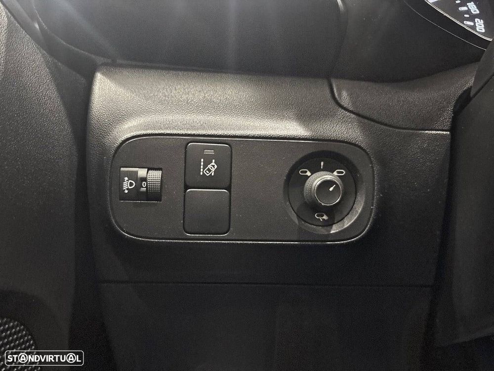 Citroën C3 1.2 PureTech Feel - 19