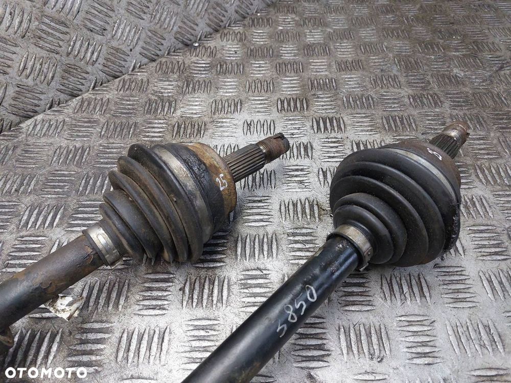 PÓŁOŚ LEWY PRZÓD + PRAWY PRZÓD 5B ALFA ROMEO 147 I LIFT 1.6 16V - 3