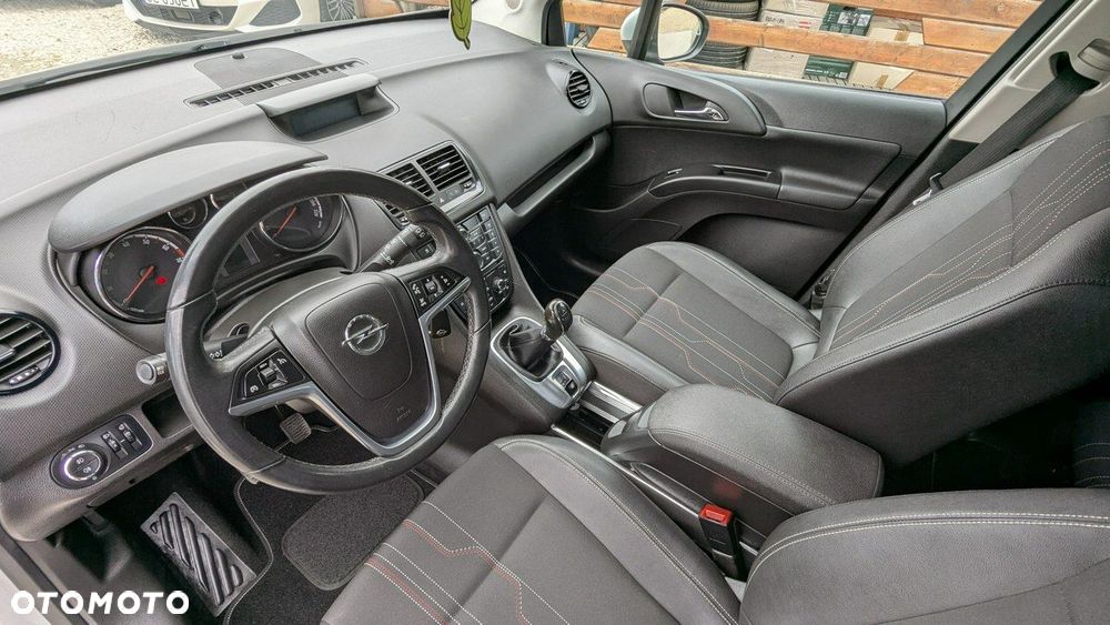 Opel Meriva - 14