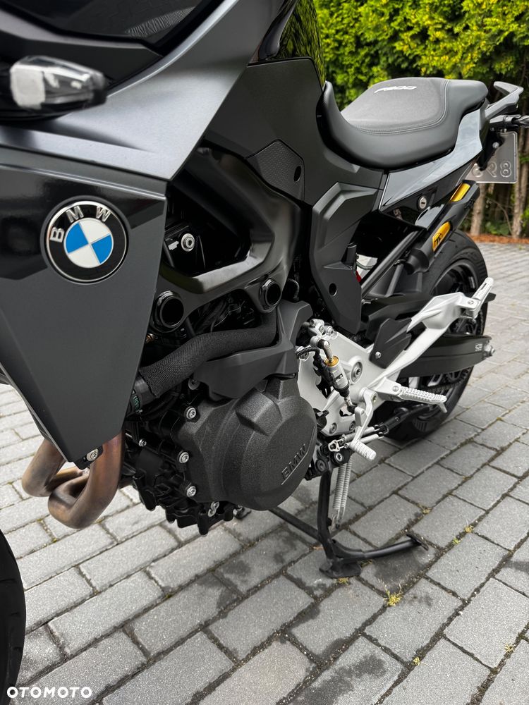 BMW F - 6