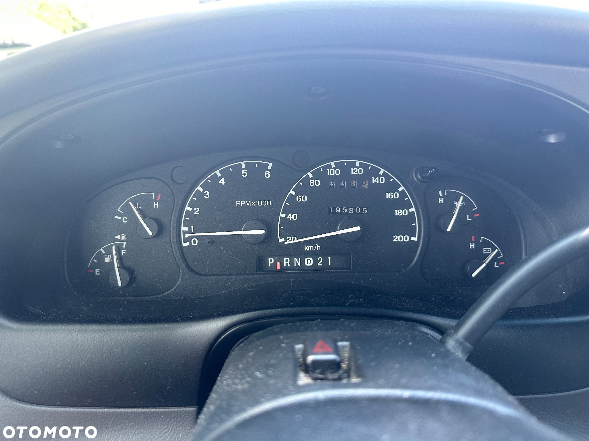 Ford Explorer 4.0 - 10