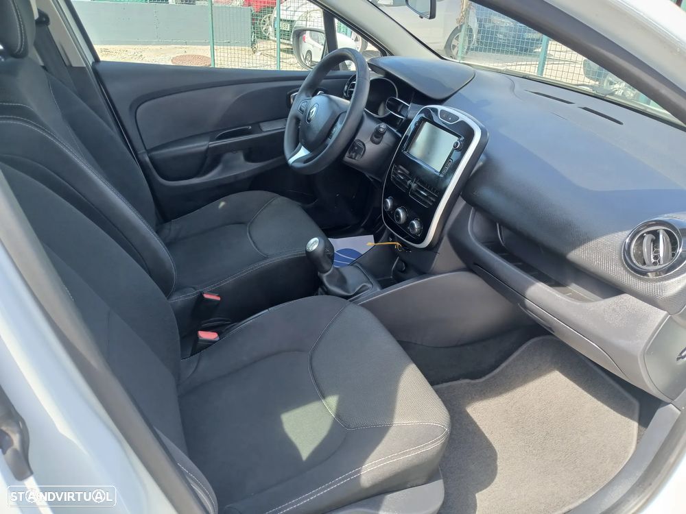 Renault Clio 1.5 dCi Confort - 23