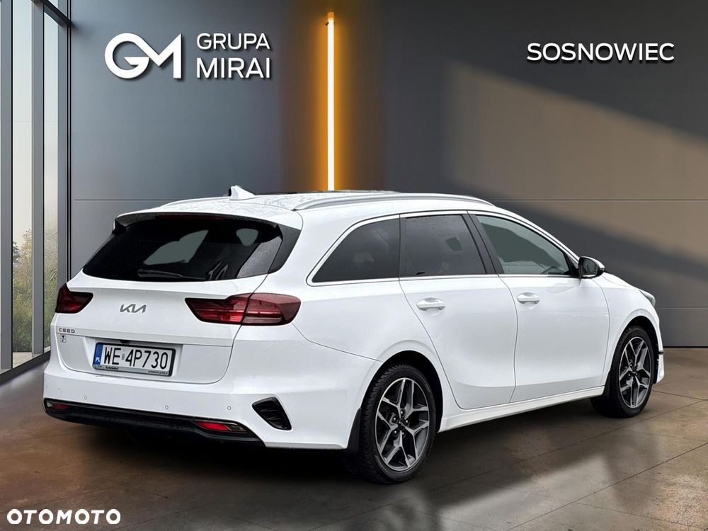 Kia Ceed - 5