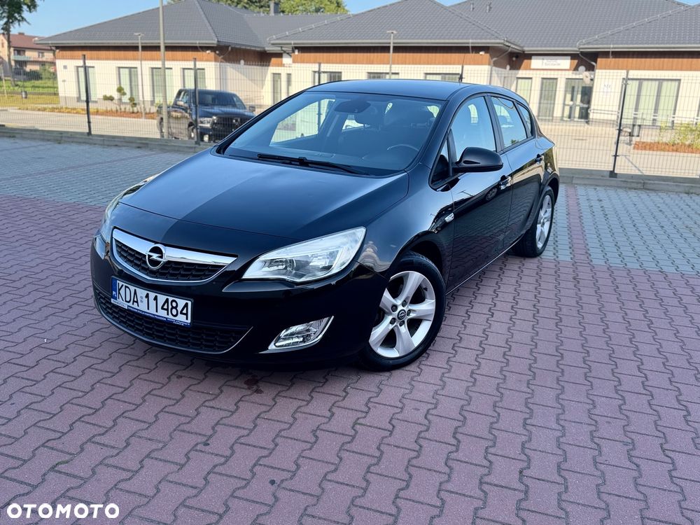 Opel Astra - 1