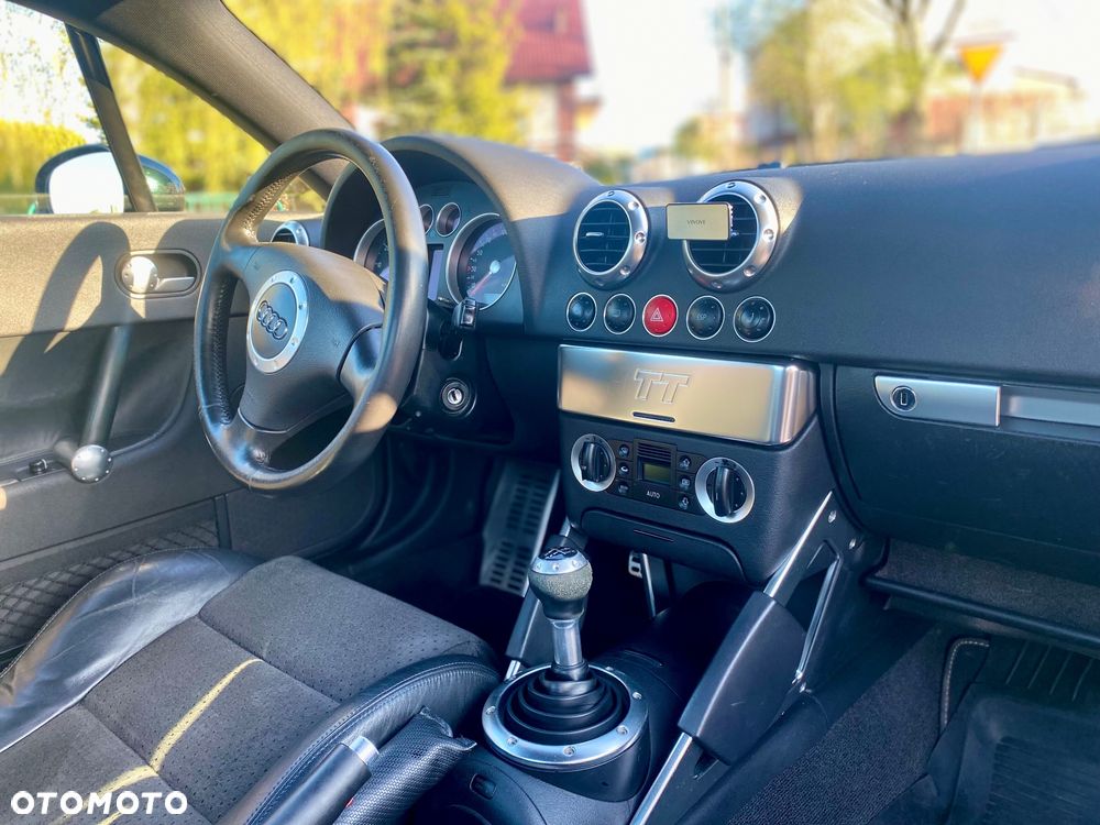 Audi TT Coupé - 22
