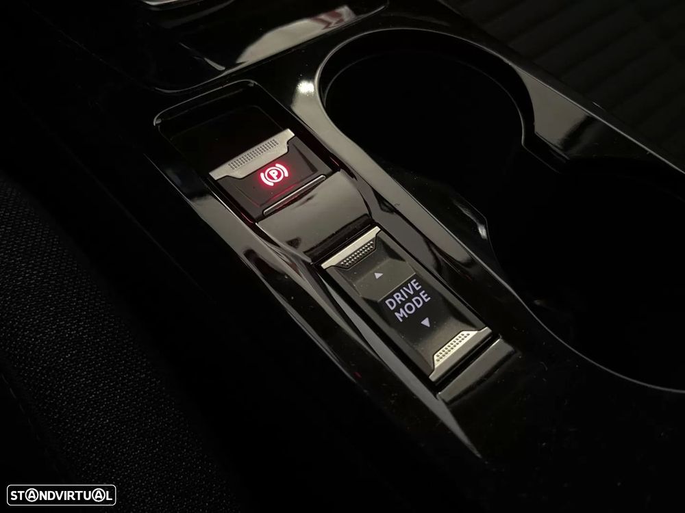 Peugeot e-2008 50 kWh Active Pack - 30