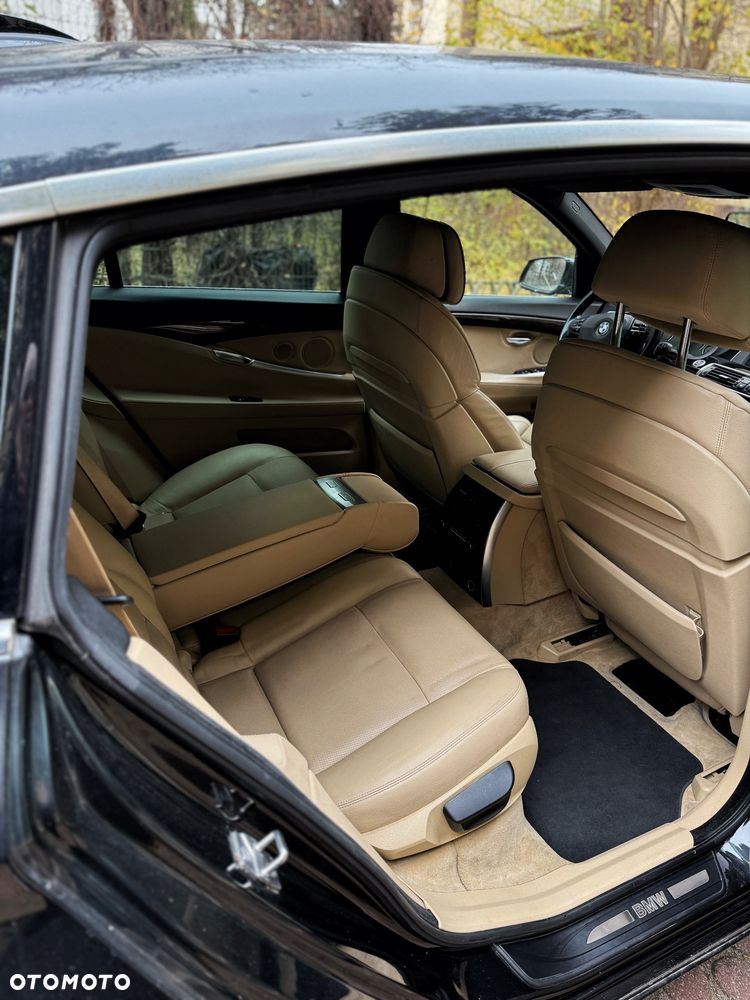 BMW 5GT 535d - 12