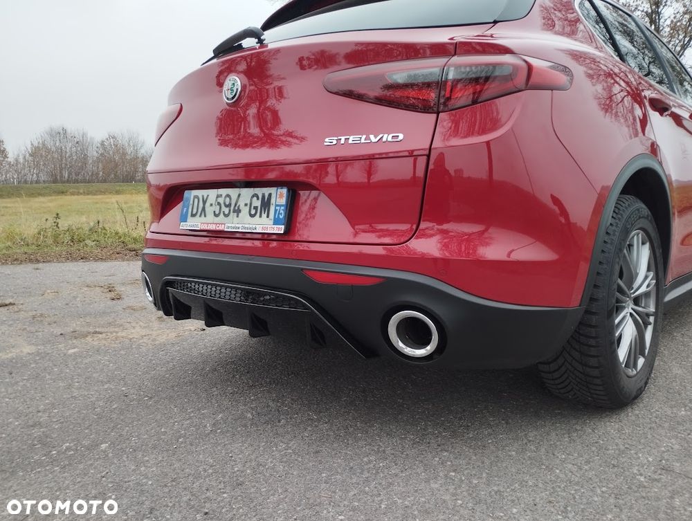 Alfa Romeo Stelvio 2.2 JTDM - 18
