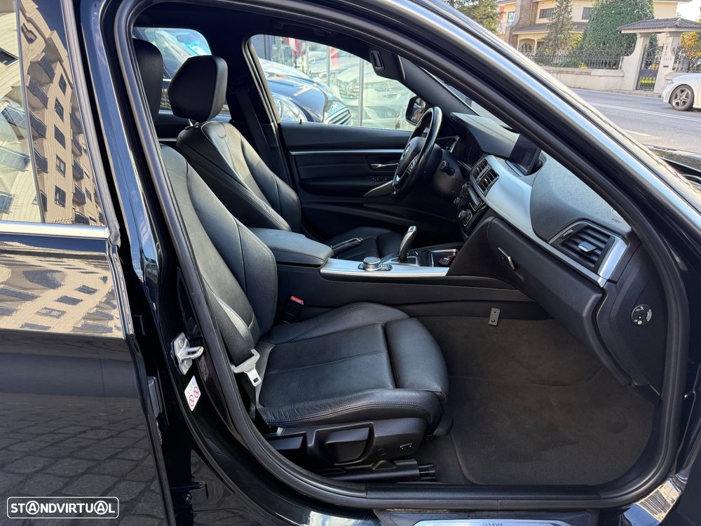 BMW 320 d Touring Sport-Aut. Efficient Dynamics Edition Sport Line - 43