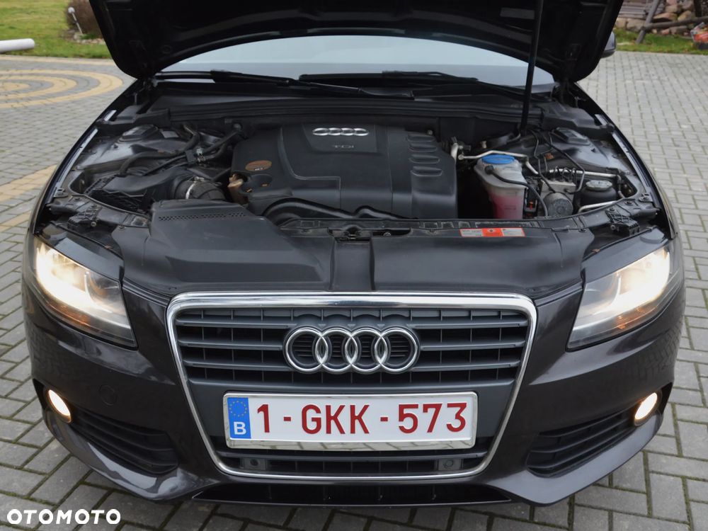 Audi A4 Avant - 14