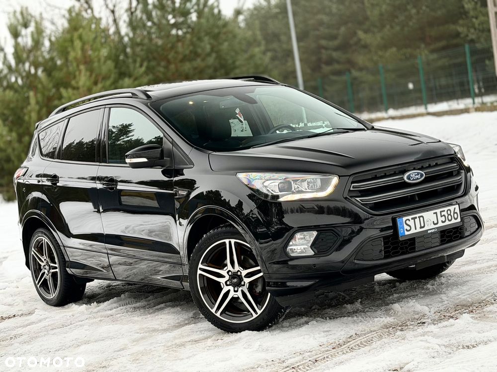 Ford Kuga 1.5 EcoBoost 2x4 ST-Line - 1