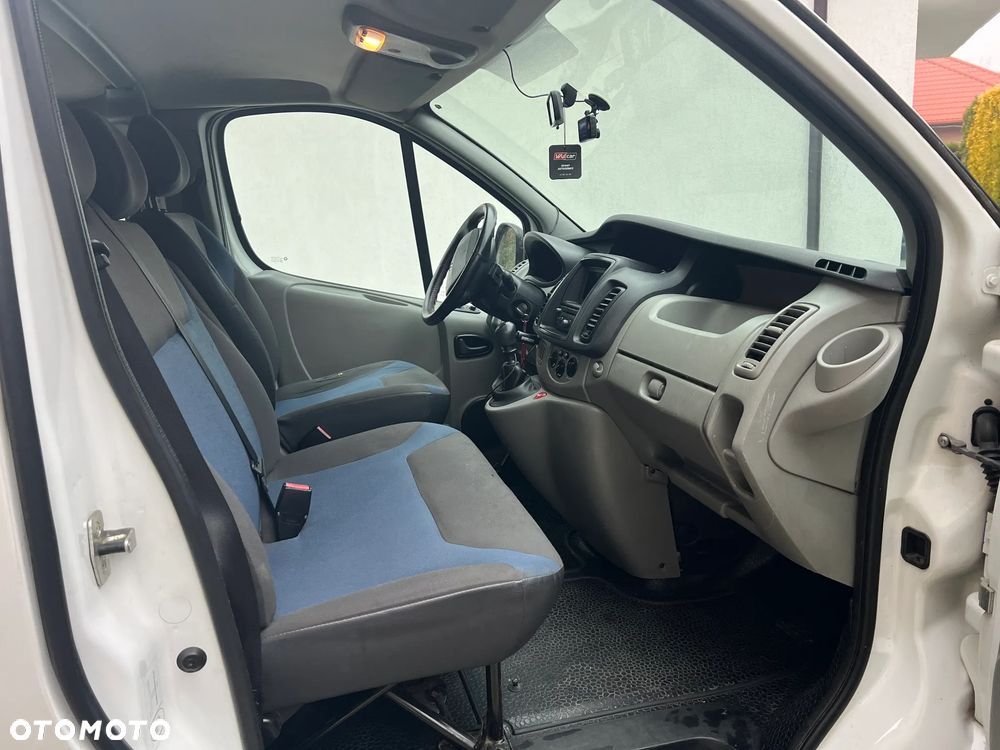 Renault trafic - 13