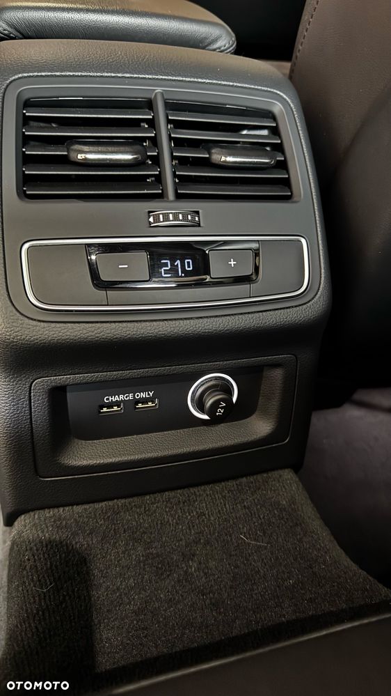 Audi A4 Limousine 45 TFSI mHEV Quattro S tronic - 17