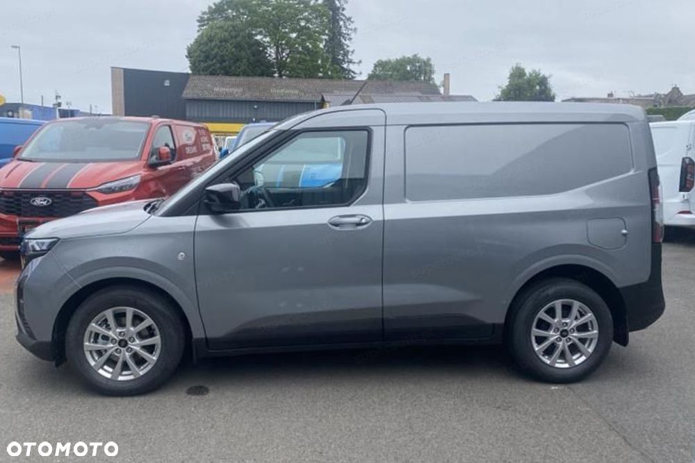 Ford Transit Courier Limited A7 1.0 125KM - 6