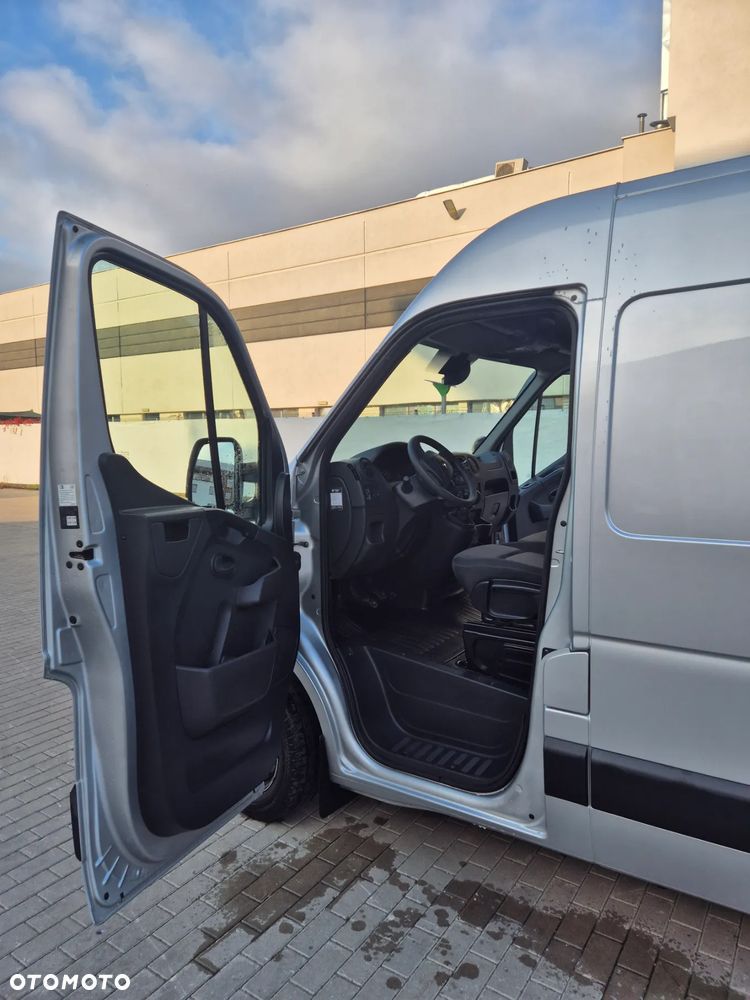 Renault Master - 11