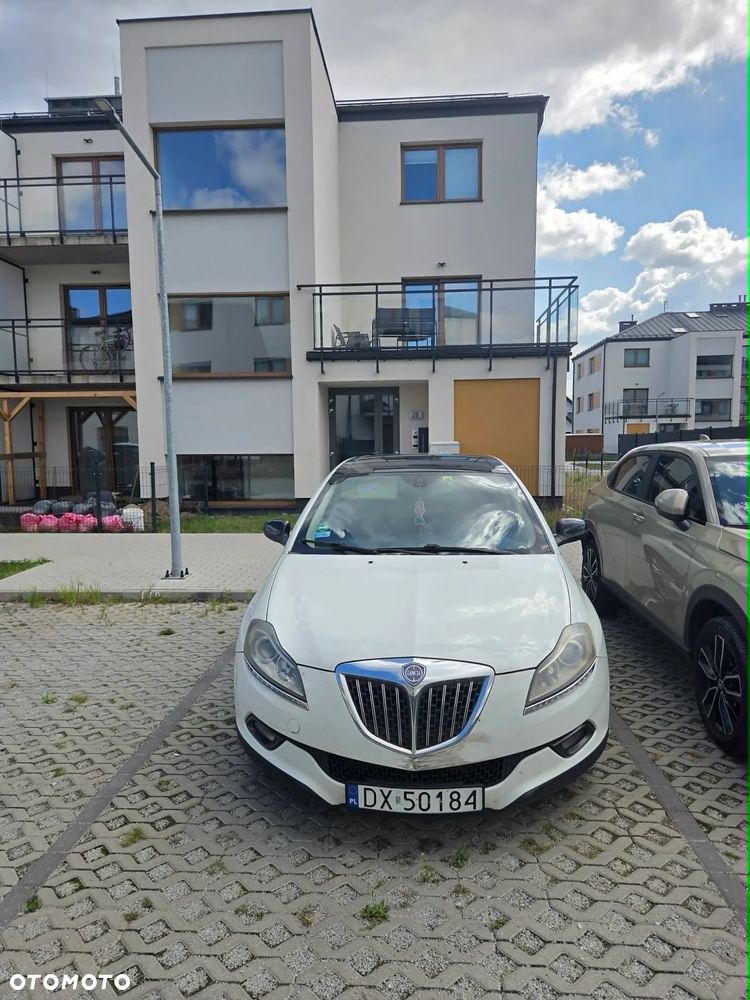 Lancia Delta - 2